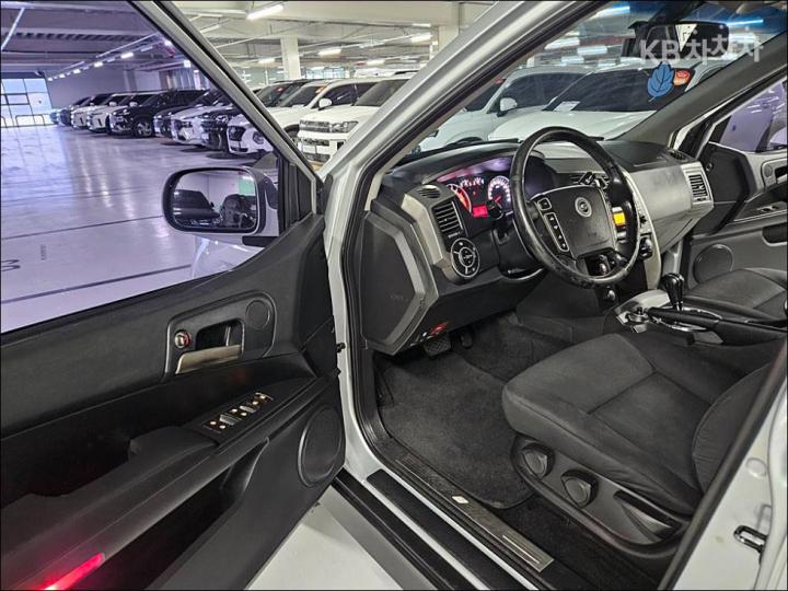 KG Mobility (Ssangyong) Korando Sport CX7 4WD Club 10