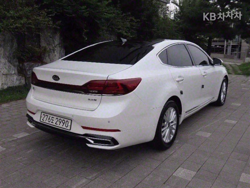 2020 - kia k7