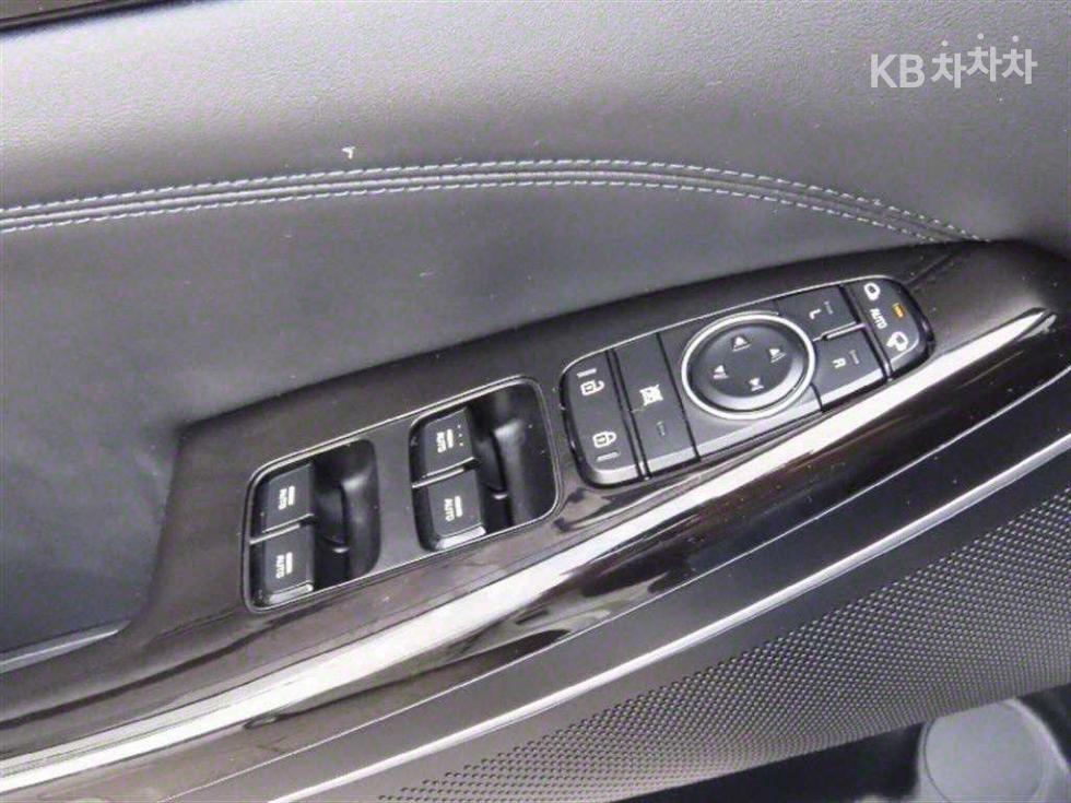 2020 - kia k7