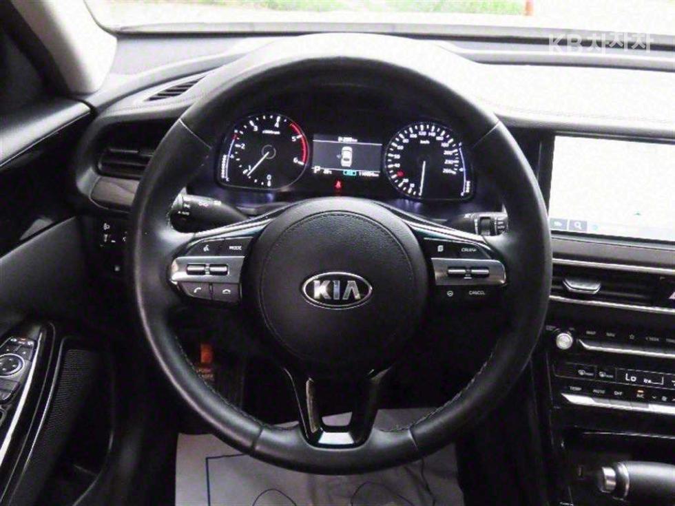 2020 - kia k7