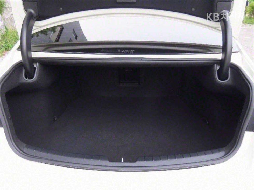 2020 - kia k7