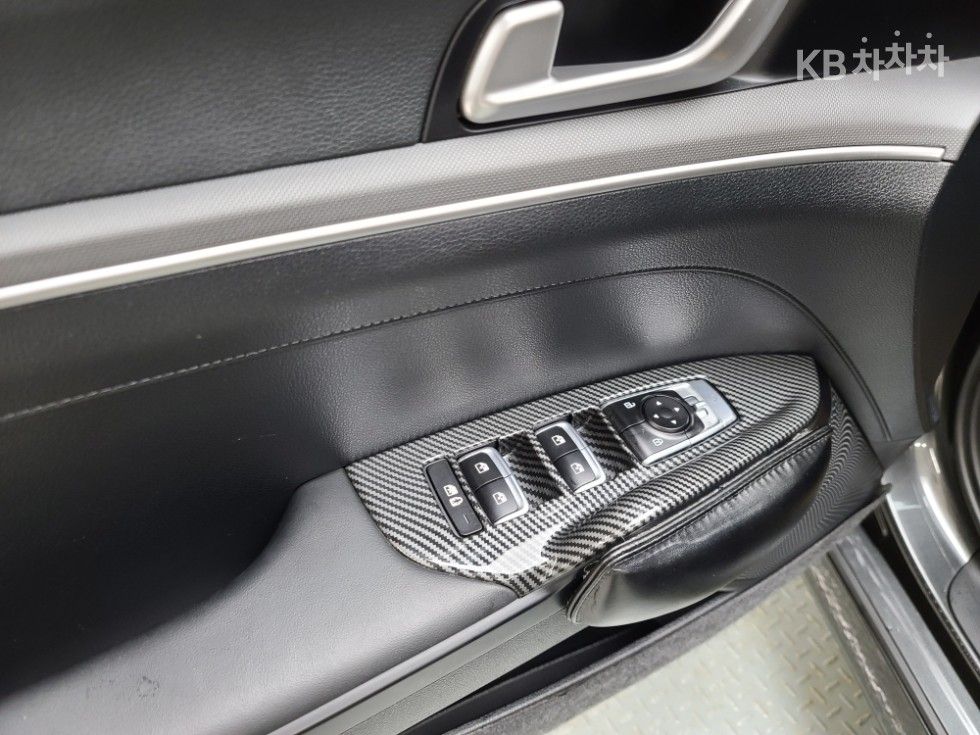 2021 - kia k5