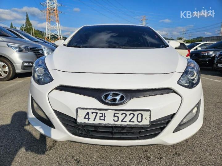 Hyundai i30 New 1.6 GDI Unique 2