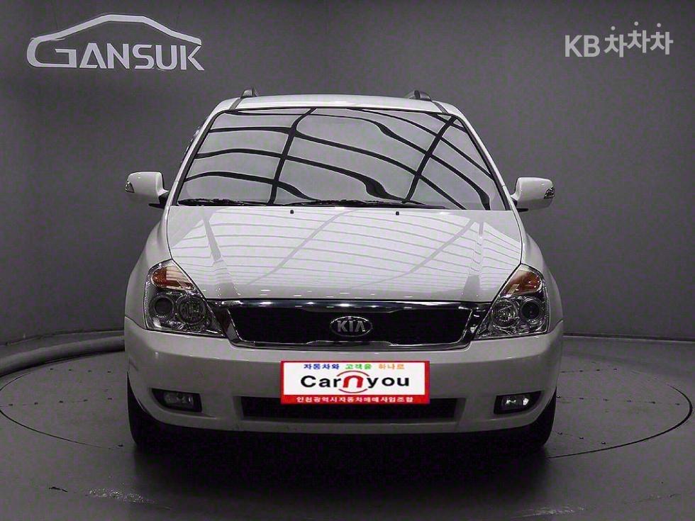 2013 kia carnival