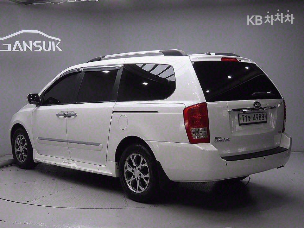 2013 - kia carnival