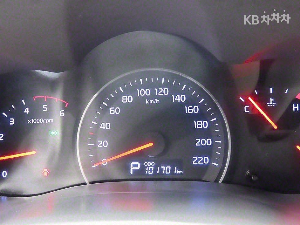 2013 - kia carnival