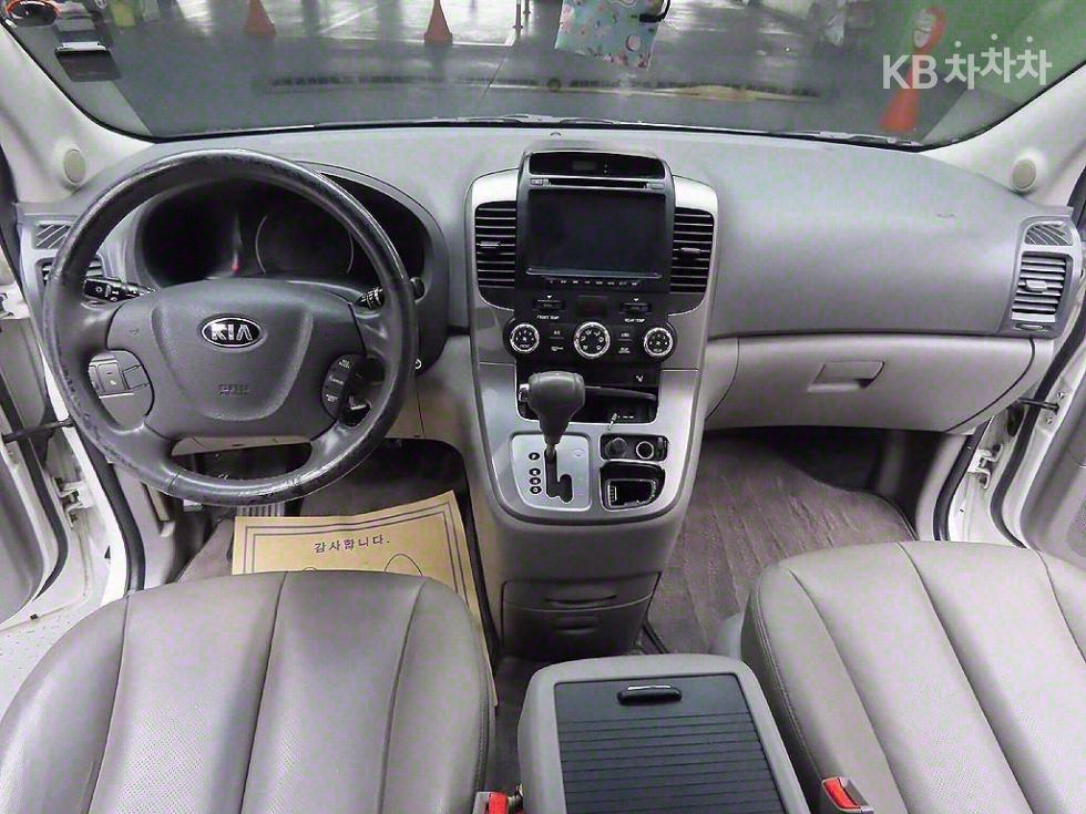 2013 - kia carnival
