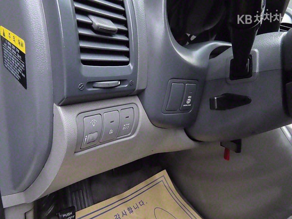 2013 - kia carnival