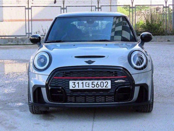 Mini Cooper 3 Duo S 1.6 JCW 2