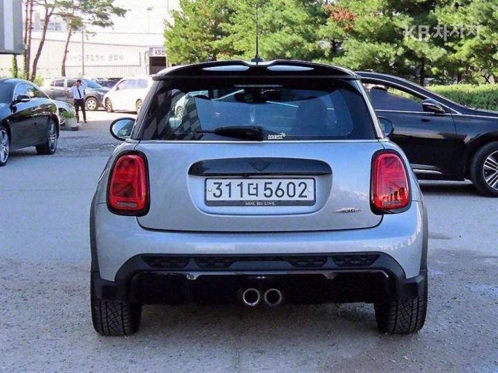 Mini Cooper 3 Duo S 1.6 JCW 5
