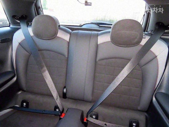 Mini Cooper 3 Duo S 1.6 JCW 7