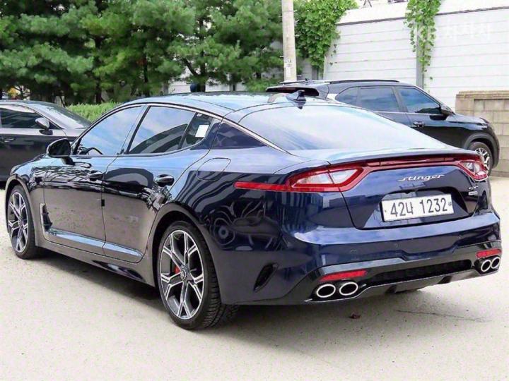 Kia Stinger 3.3 Turbo 4WD GT 4