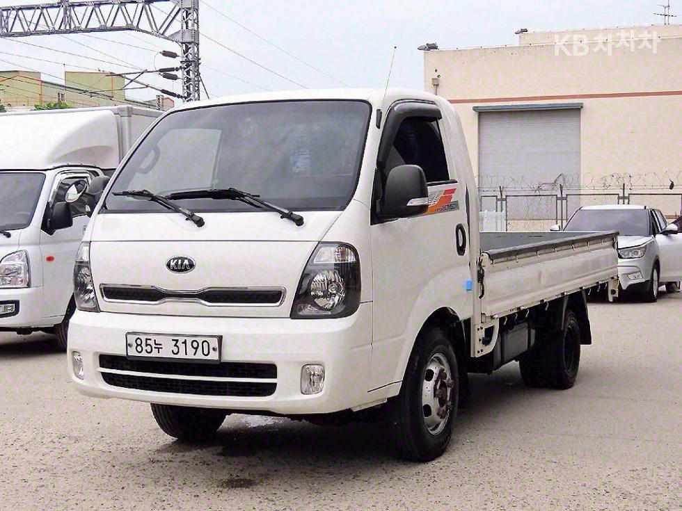 2018 - kia bongo iii