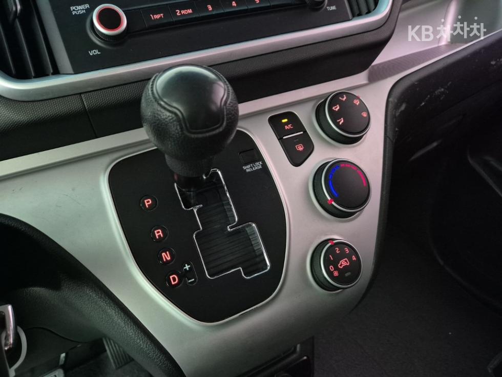 2018 - kia ray