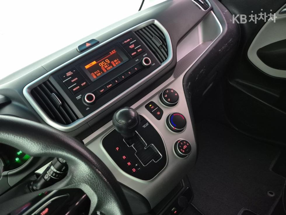 2018 - kia ray
