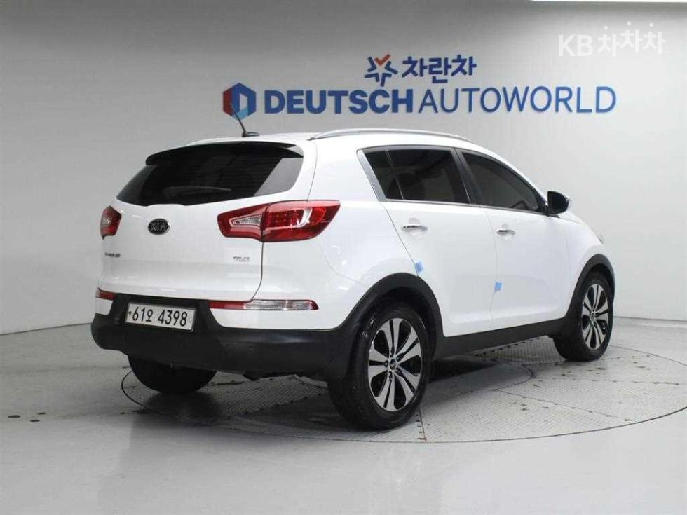 2012 - kia sportage