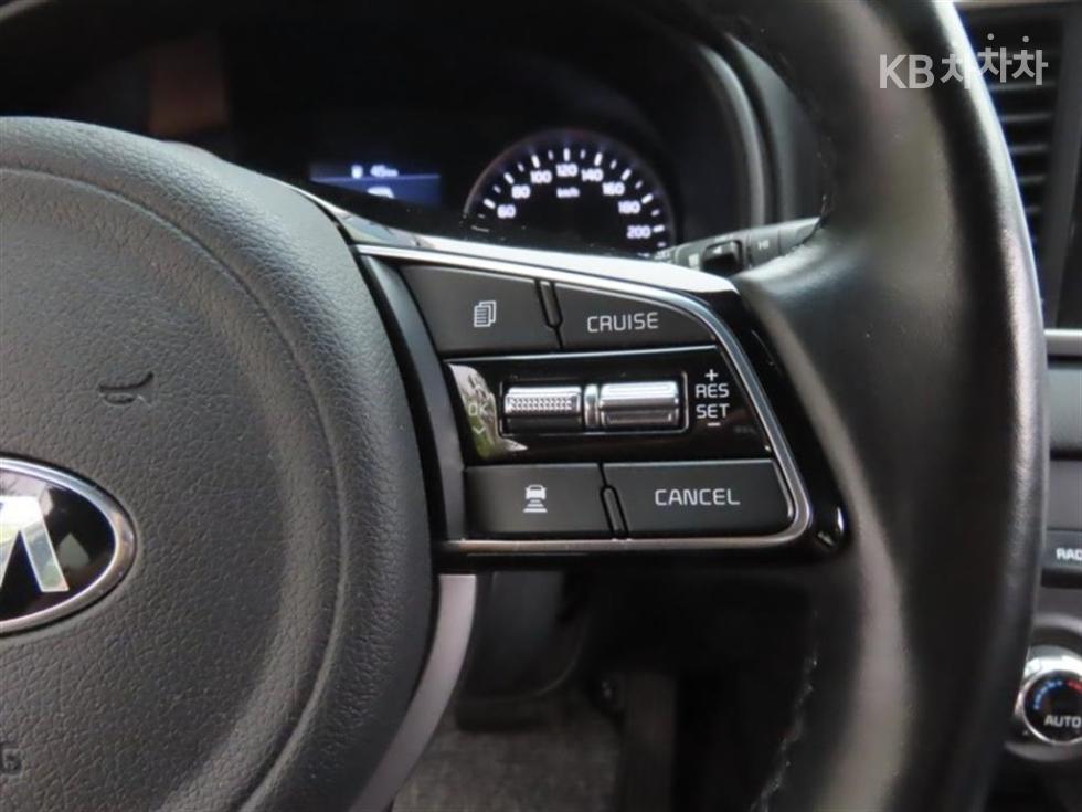 2020 - kia sportage
