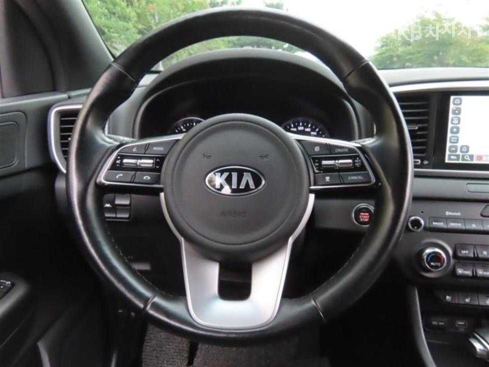 2020 - kia sportage
