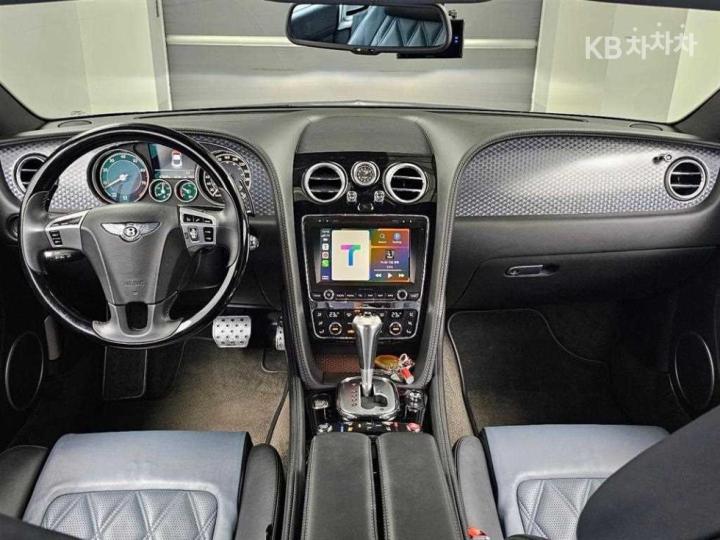 Bentley Continental New GT W12 6.0 Speed 8