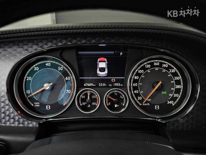 Bentley Continental New GT W12 6.0 Speed 9