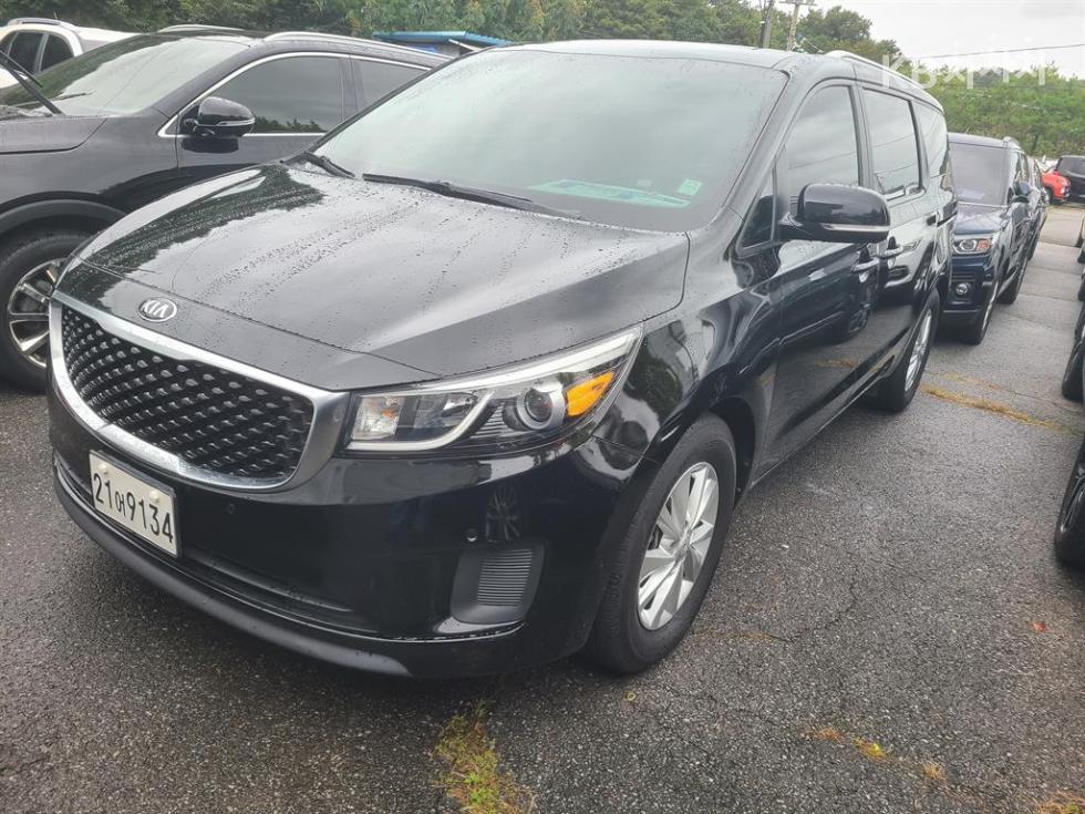 2016 - kia carnival