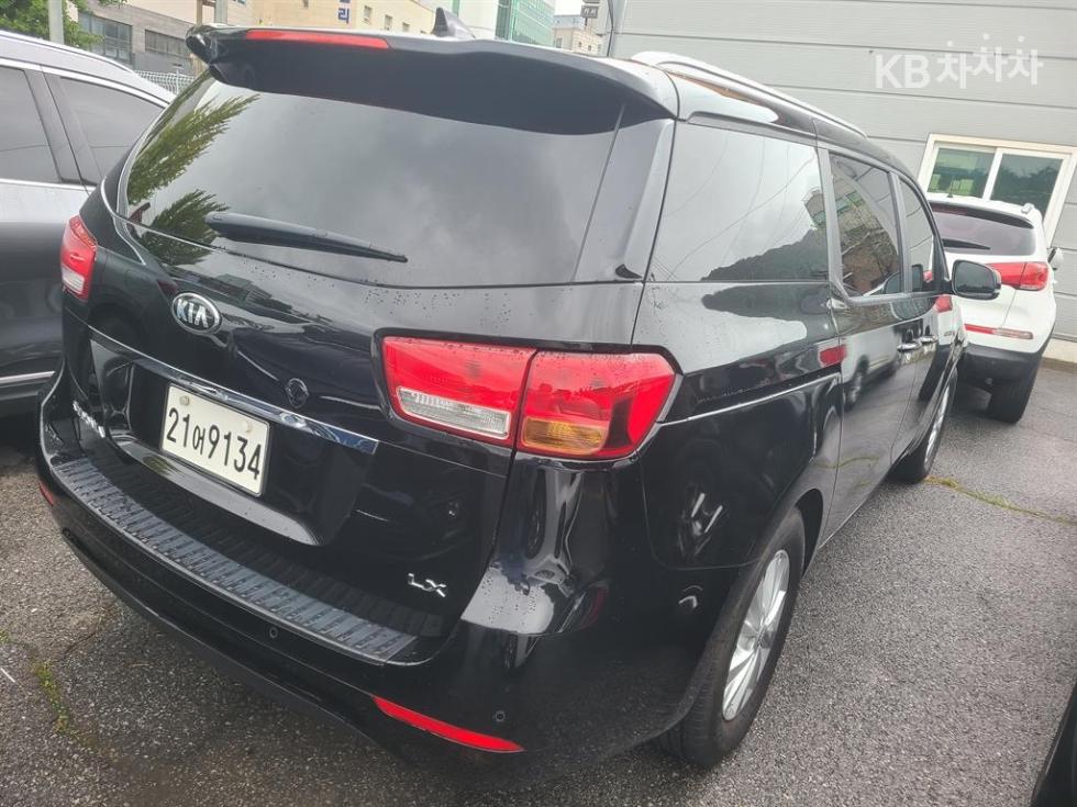 2016 - kia carnival