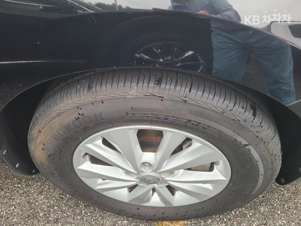 2016 - kia carnival