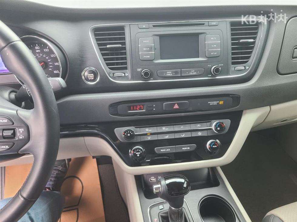 2016 - kia carnival