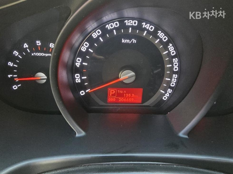 2012 - kia sportage