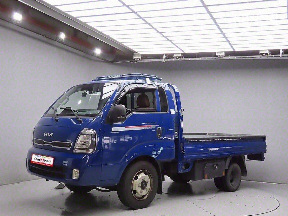 2023 - kia bongo iii