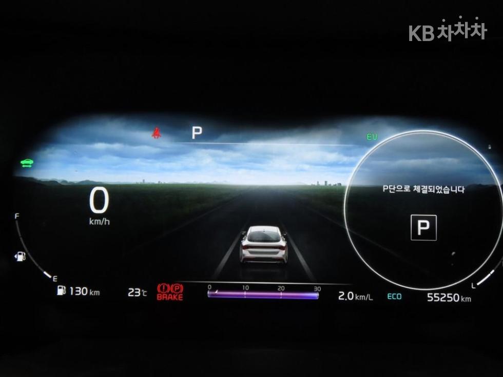 2022 - kia k5