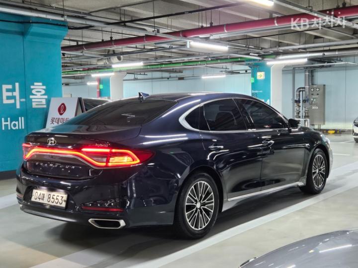 Hyundai Grandeur IG Hybrid Exclusive Special 4