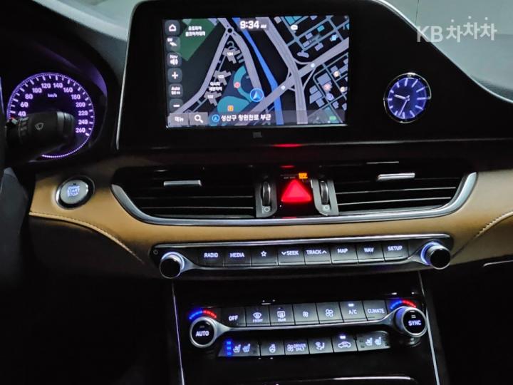 Hyundai Grandeur IG Hybrid Exclusive Special 10