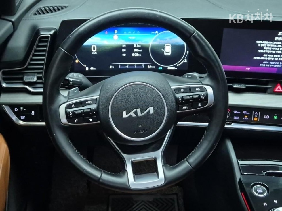 2022 - kia sportage