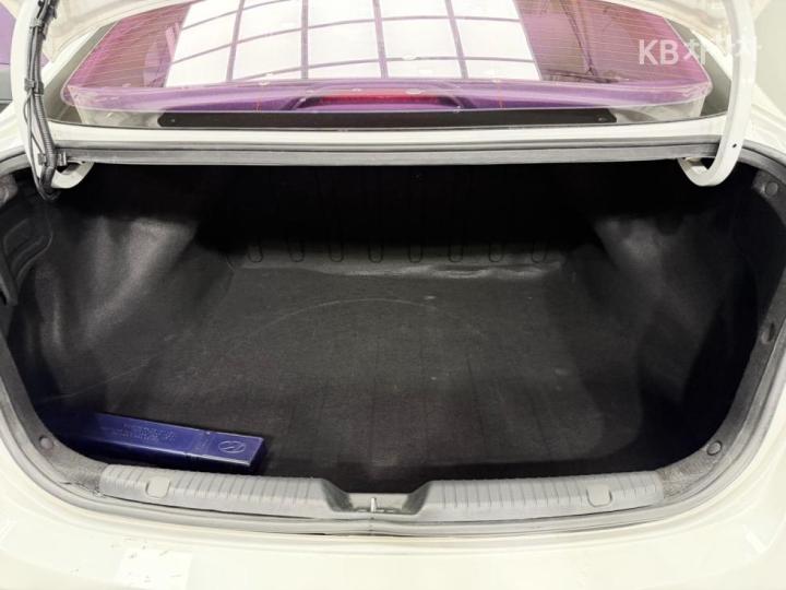 Kia K3 Trendy 7