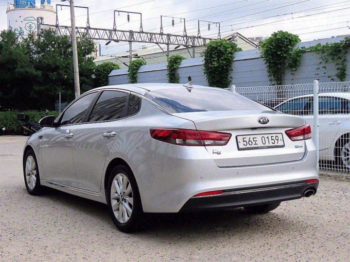 Kia K5 1.7 Diesel SX Prestige 4