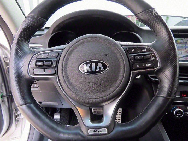 Kia K5 1.7 Diesel SX Prestige 9