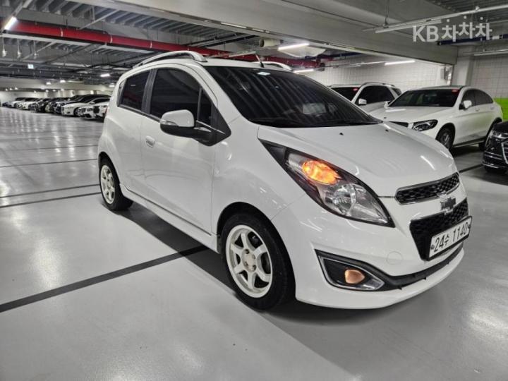 Chevrolet Spark S LT 3