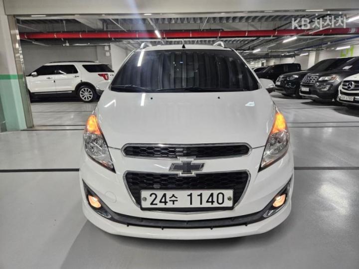 Chevrolet Spark S LT 4