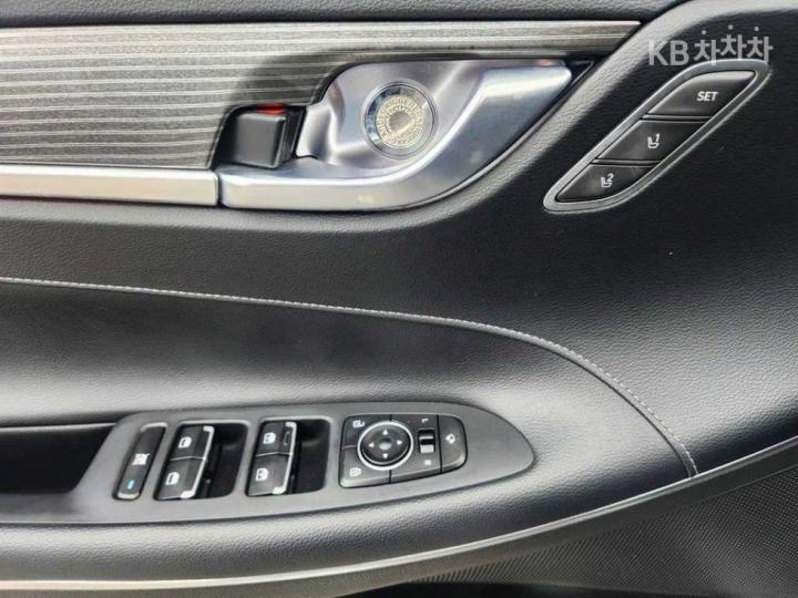 Hyundai Grandeur IG Hybrid Exclusive Special 10