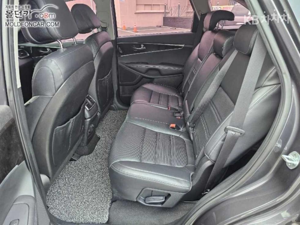2016 - kia sorento