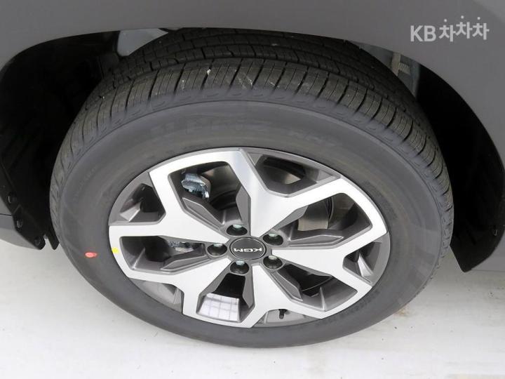 KG Mobility (Ssangyong) Torres Gasoline Turbo 1.5 2WD T5 - фото 20