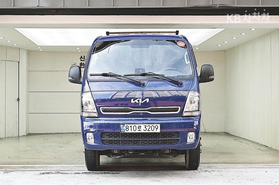 2022 - kia bongo iii