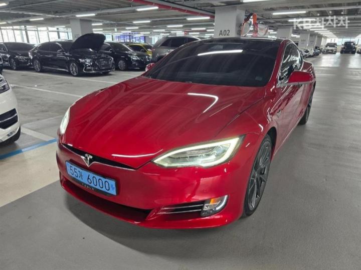 Tesla Model S 100D 2