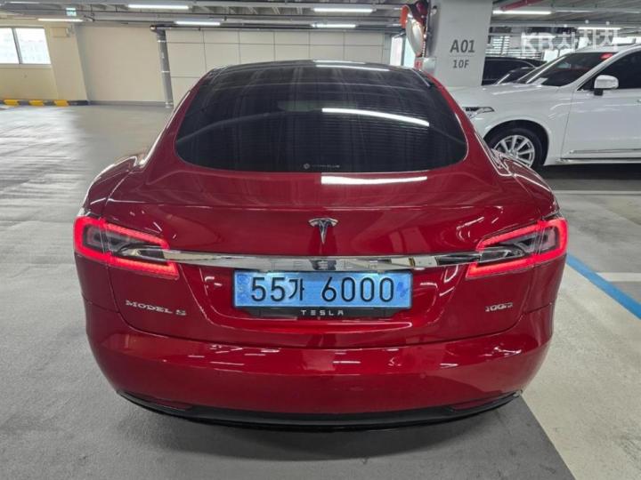 Tesla Model S 100D 5
