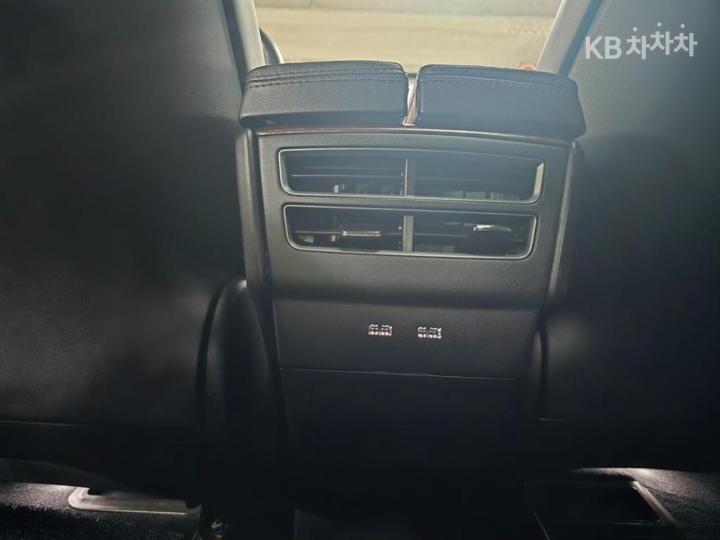 Tesla Model S 100D 8