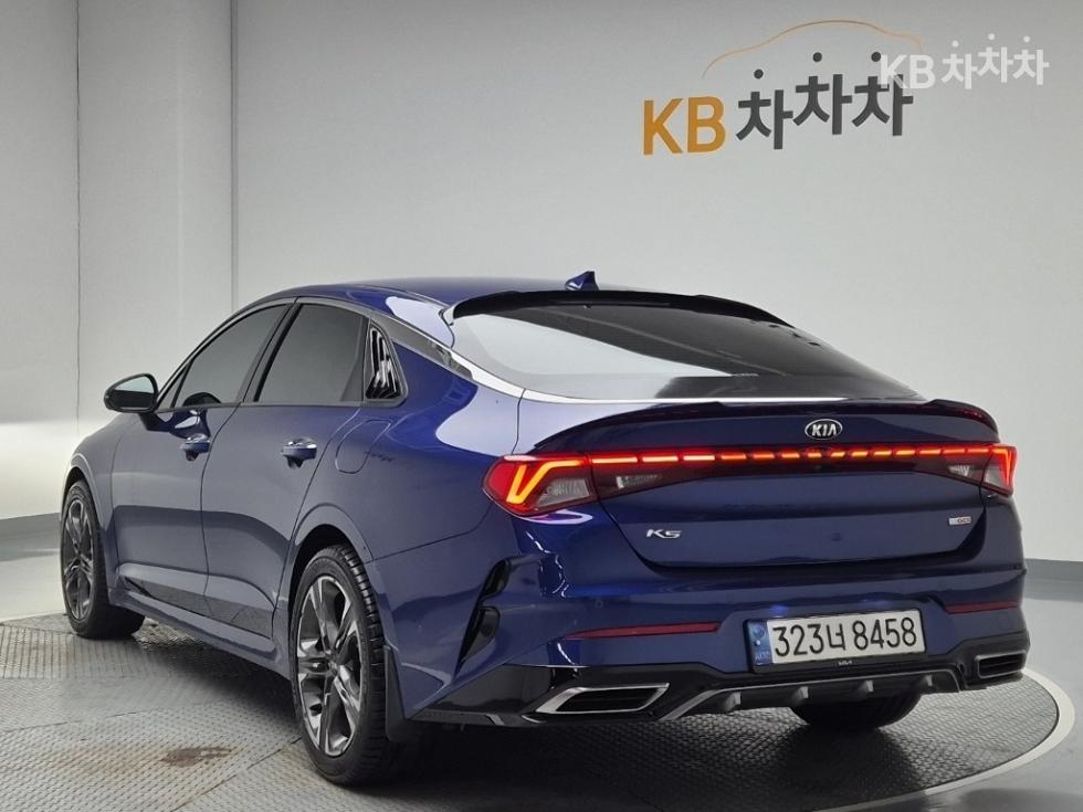 2020 - kia k5