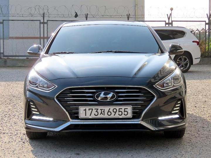 Hyundai Sonata New Rise Hybrid 2.0 HEV Smart