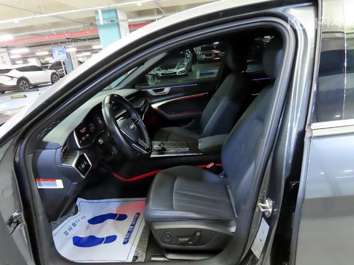 Audi A6 C8 45 TFSI Premium 7