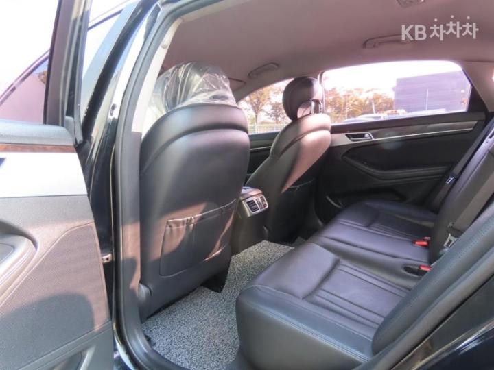 Hyundai Genesis DH G330 Modern AWD Base Type 10